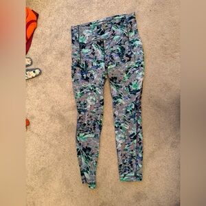 Women’s Lululemon Print Pocket Leggings in Blue, Green, Grey, and Black